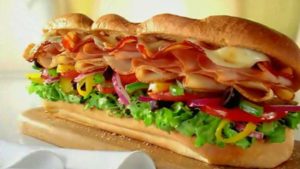 Subway: Get $5 off your order with PayPal