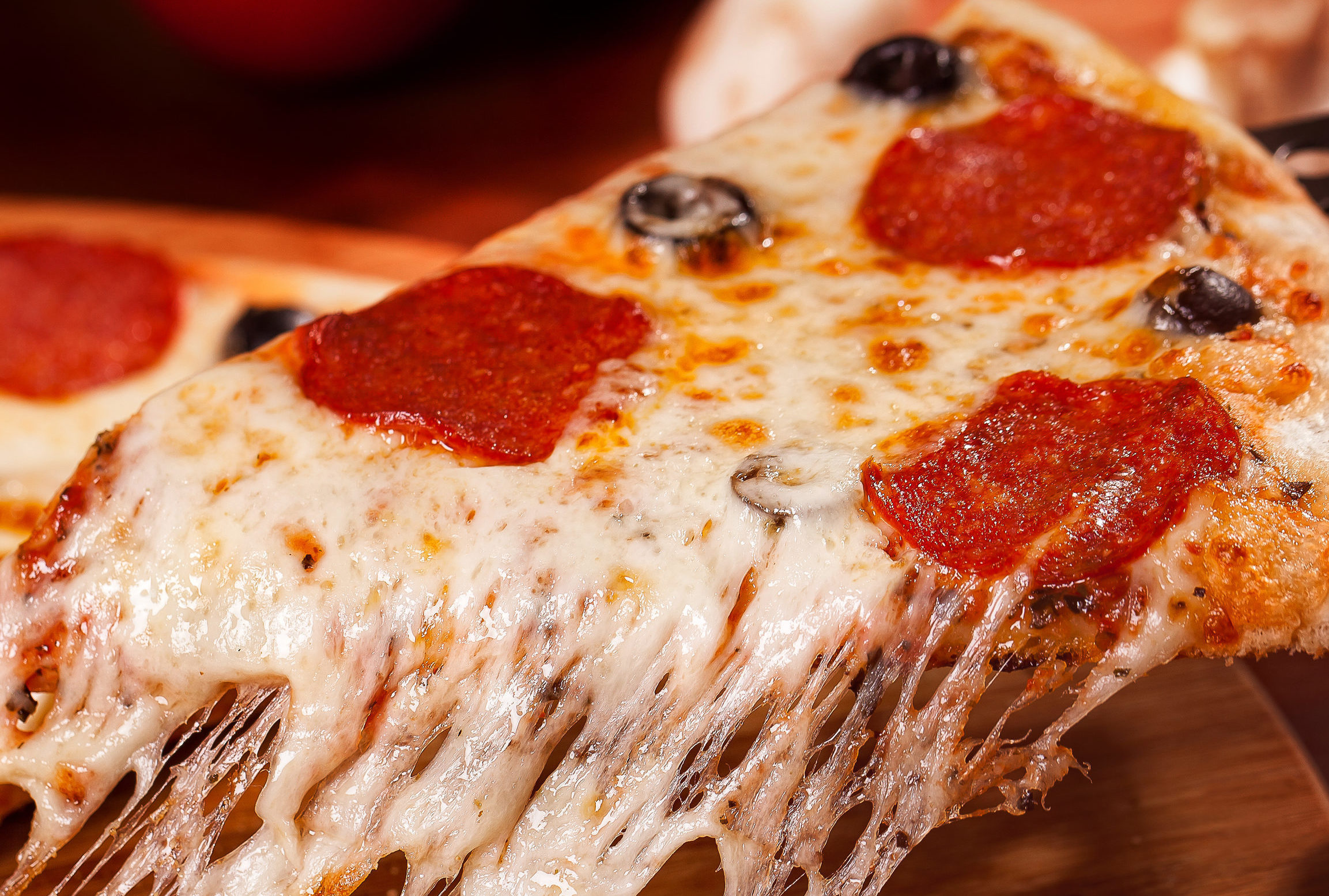 Today only: Get 40% off any menu priced pizza at Papa John’s