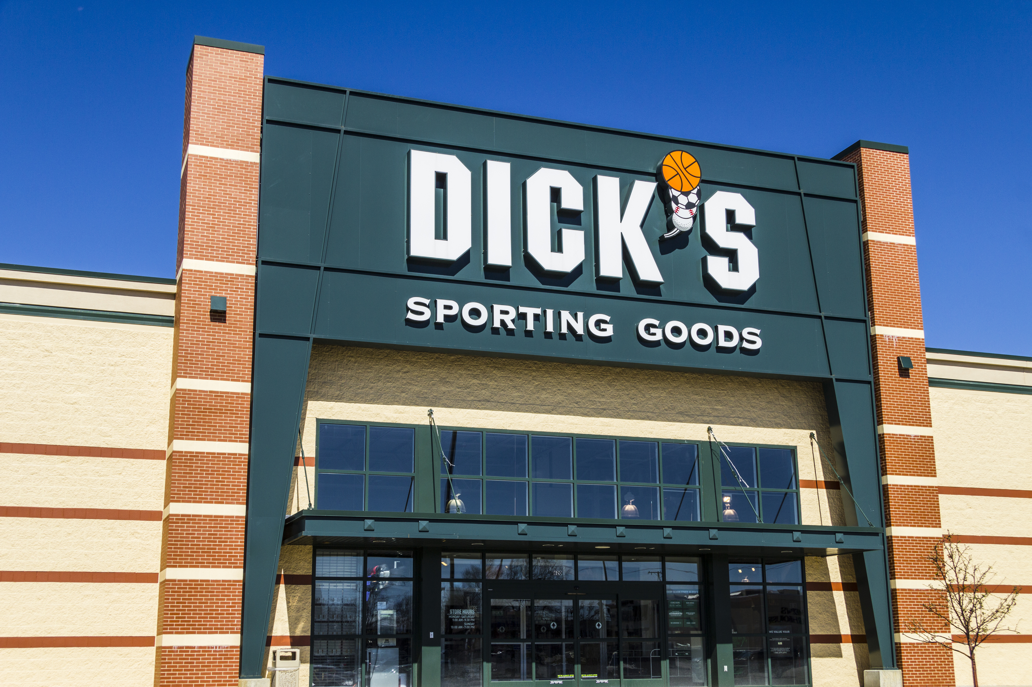 Dick’s Sporting Goods coupon: Save $15 on a footwear purchase of $69.99 or more