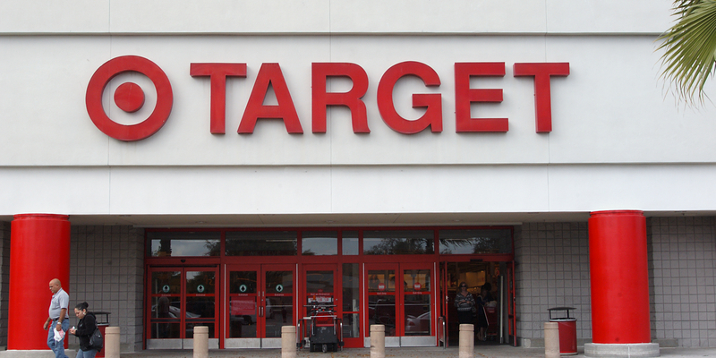Save an extra 20% on women’s clearance clothing and accessories at Target