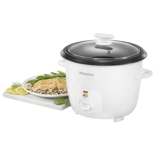 Today only: Insignia 2.6-quart rice cooker for $10