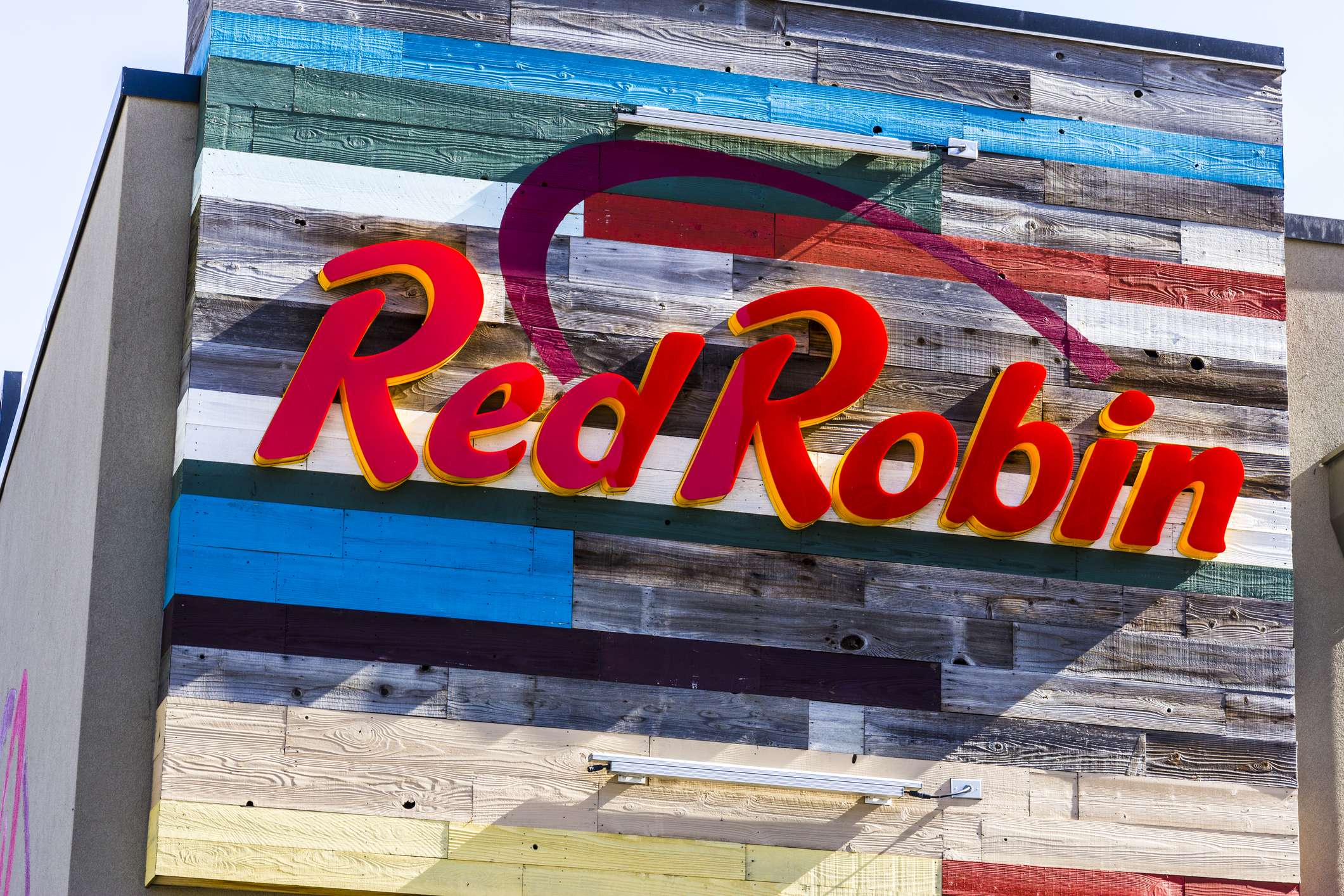 Attention teachers: Red Robin is offering you a free meal