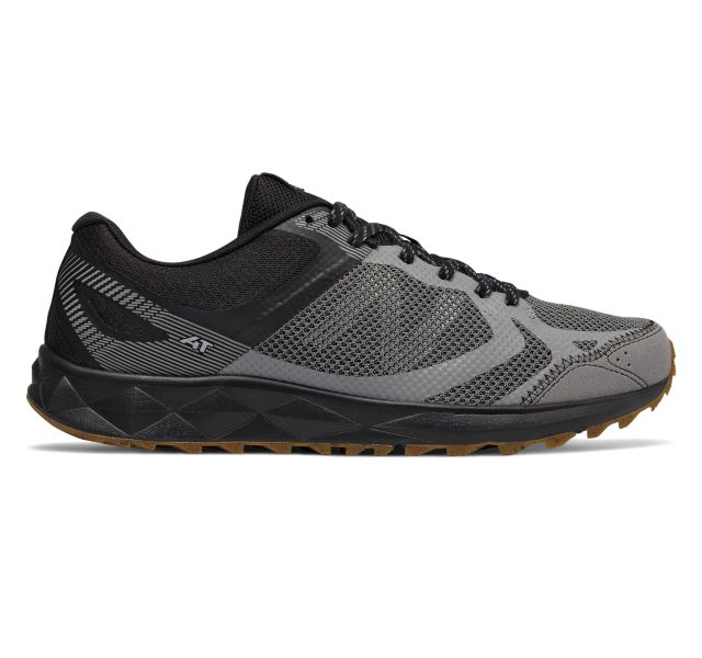 Today only: Men’s New Balance 590v3 trail shoes for $29 shipped