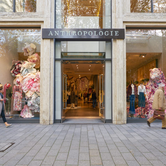 Anthropologie: Take an extra 40% off select sale home items