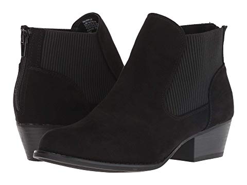 Women’s boots under $25 at 6pm