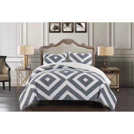 Better Homes & Gardens queen/full Diamond Link comforter set for $15