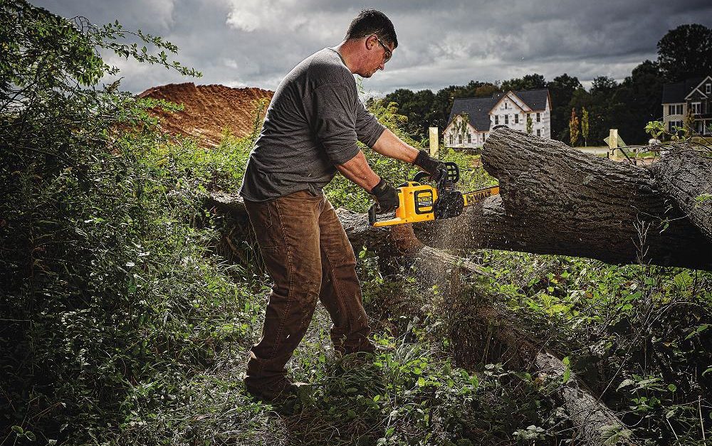 Today only: Save up to $179 on Dewalt outdoor power tools