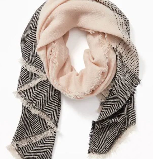 Today only: Flannel blanket scarves for just $8 at Old Navy