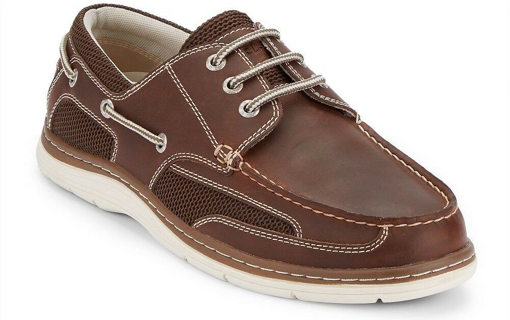 Dockers men’s Lakeport genuine leather boat shoes for $33