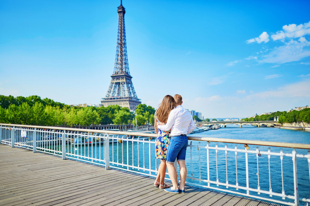 Paris travel packages with air from 599 Clark Deals