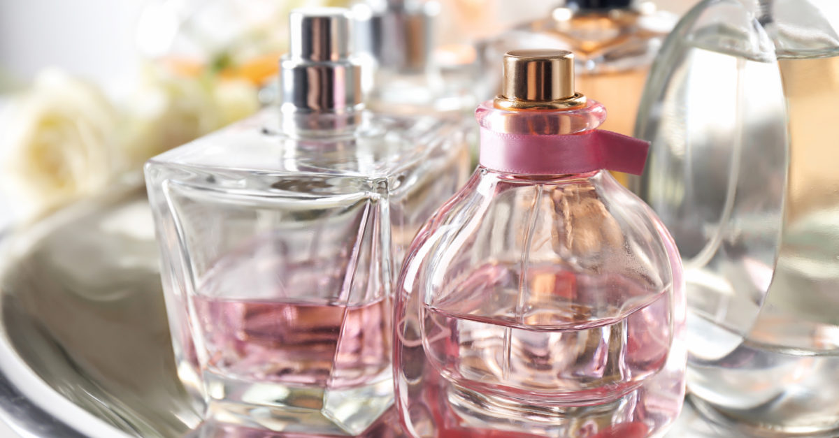 Belk women’s 12-fragrance sampler for $25