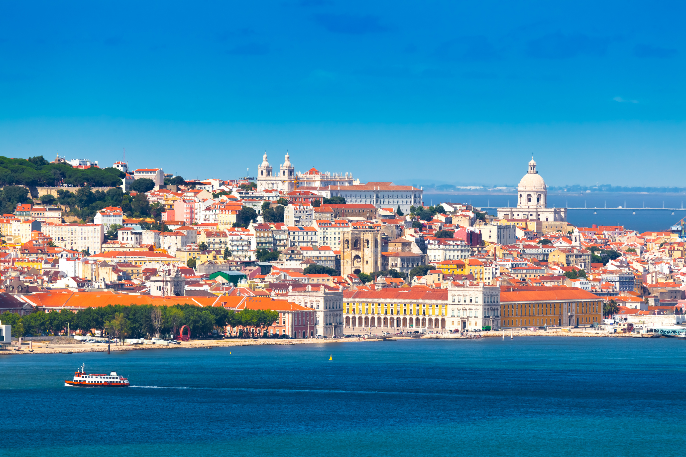 6-night Portugal travel package with air & half-day tours from $949