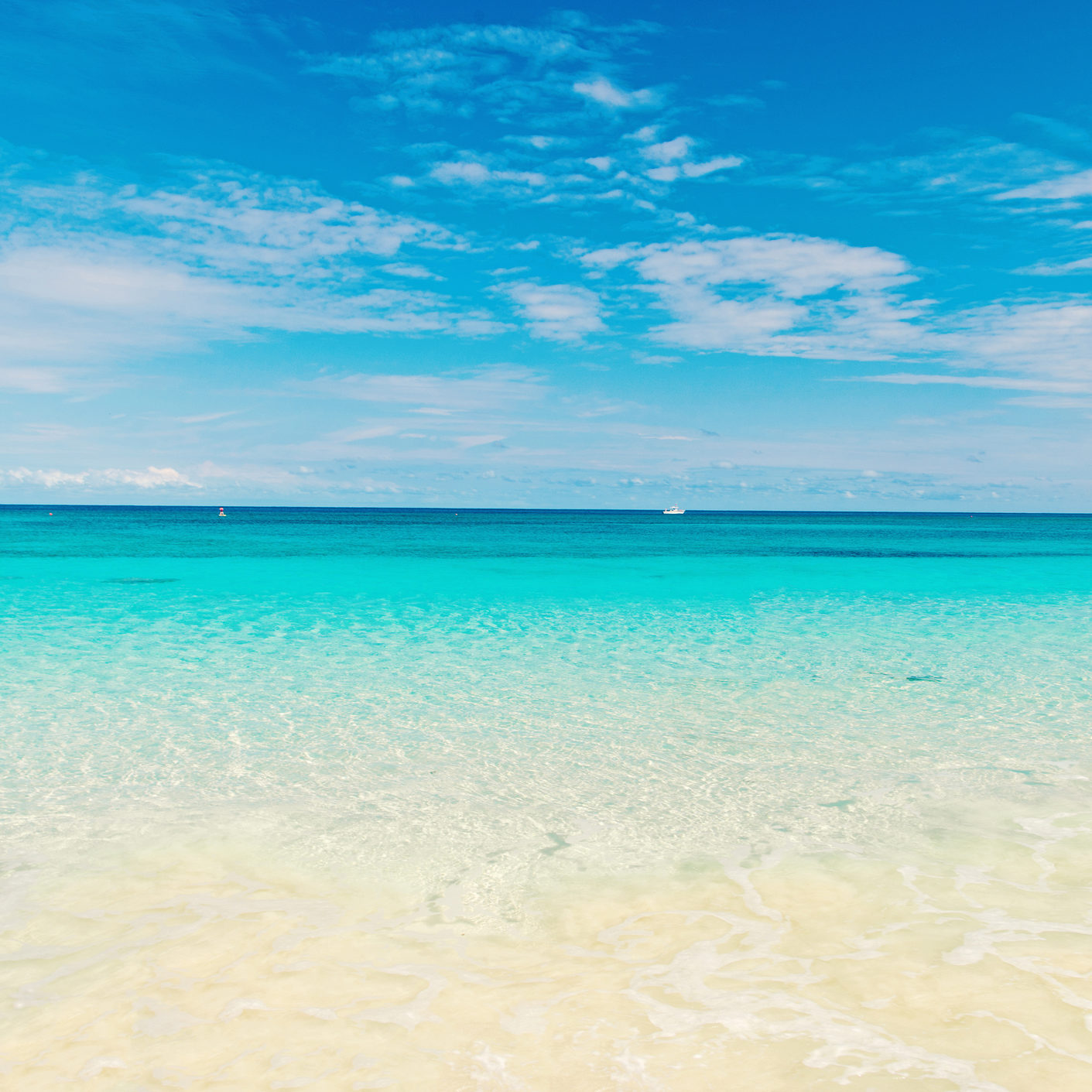 Flights to the Bahamas in the $200s round-trip!