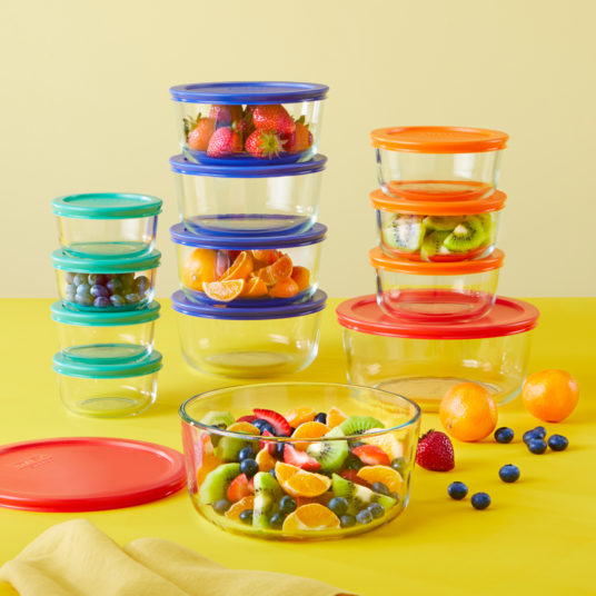 Price drop! 24-piece Pyrex Simply Store food storage set for $17