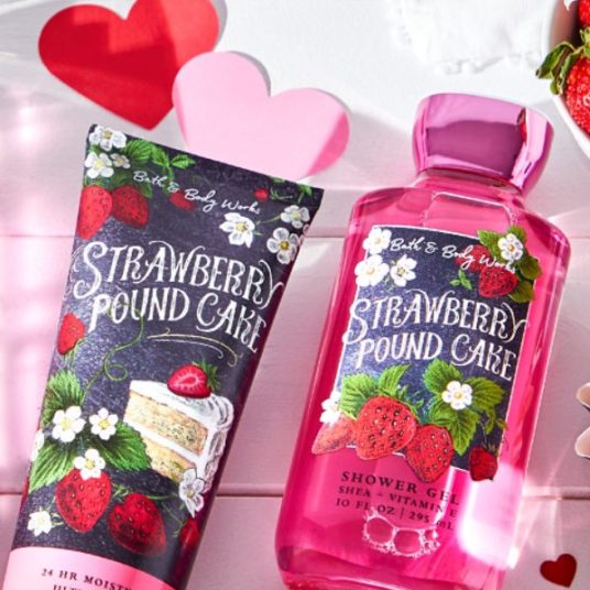 Get $10 off your $30 purchase at Bath & Body Works