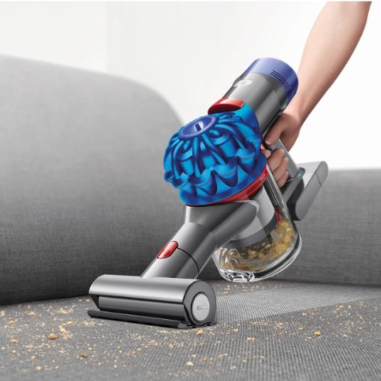Dyson V7 Trigger cord-free handheld vacuum cleaner for $145