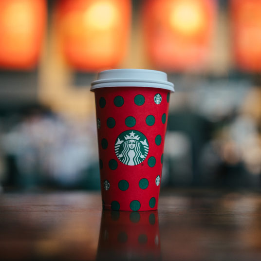 Get a FREE Starbucks coffee at Barnes & Noble