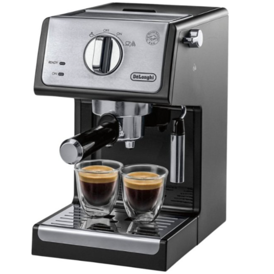 De’Longhi espresso machine with 15 bars of pressure for $100