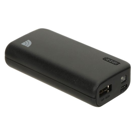 Micro Center: Get a FREE portable power bank with email signup
