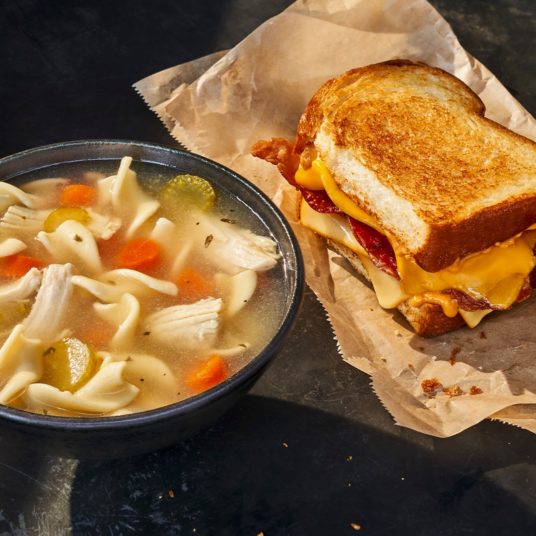 Panera Bread: Save $3 on a full-size entrée