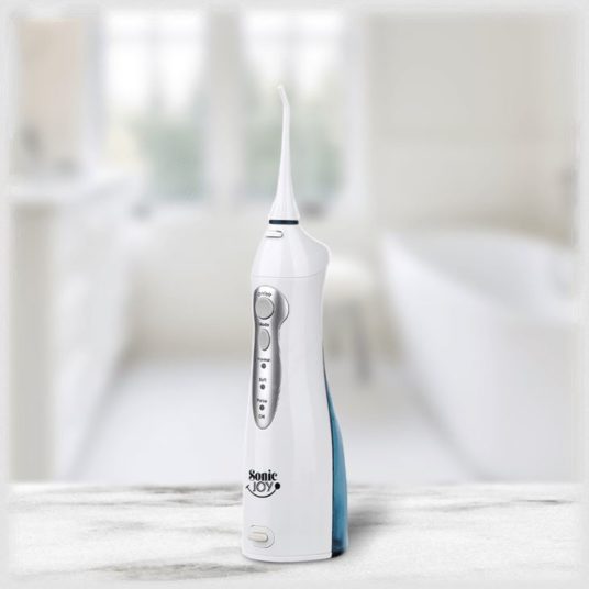 SonicJoy USB rechargeable water flosser for $33 shipped