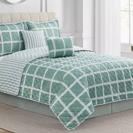 Today only: 6 & 7-piece comforter sets for $39 at Belk