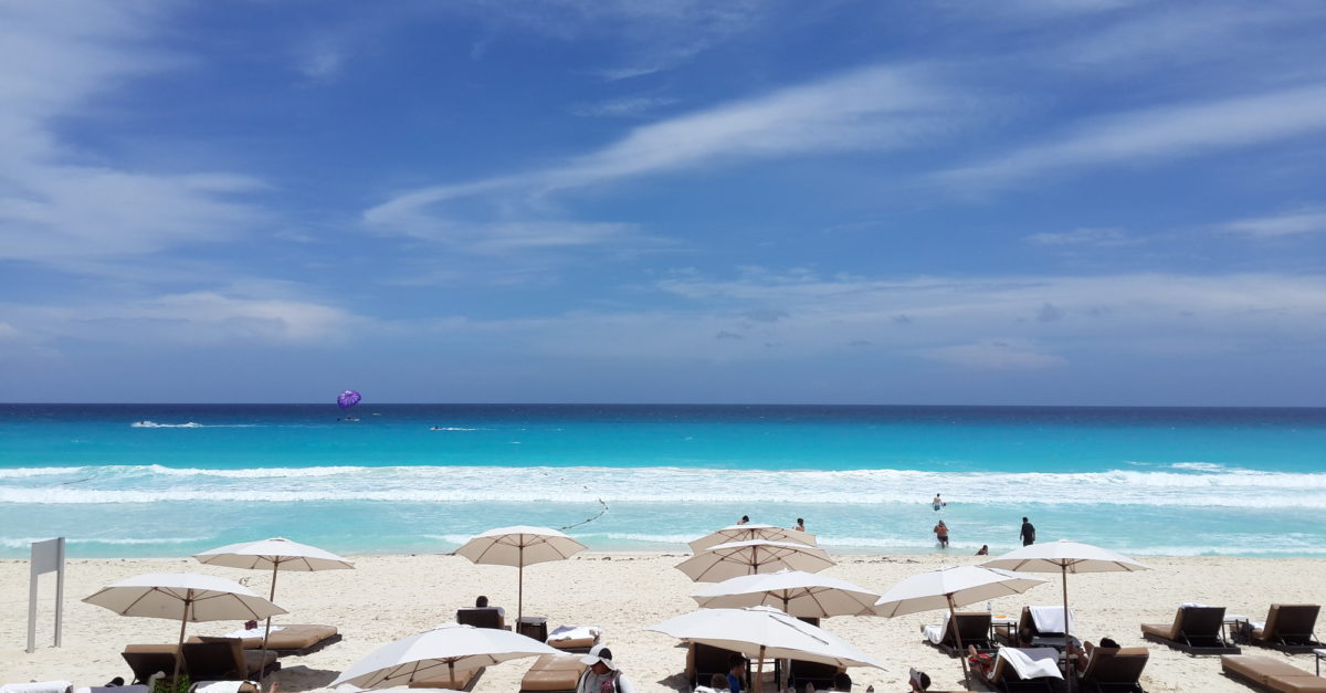 Hard Rock Hotel Cancun: Save up to 55% + FREE round-trip airport transfer