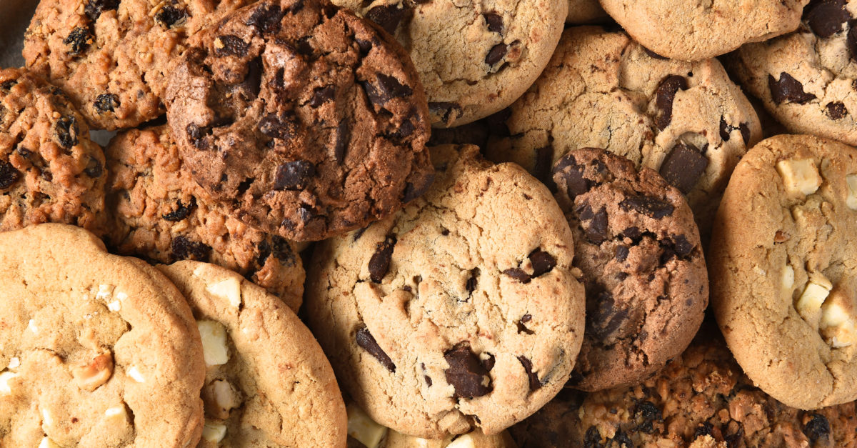 National Cookie Day: Celebrate with 9 of the best deals & freebies!