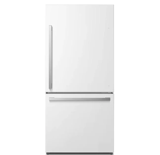 Today only: Hisense 17.2-cu ft bottom-freezer refrigerator for $759