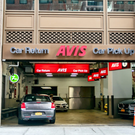 Avis: Prime members save up to 30% plus 20% back in an Amazon gift card