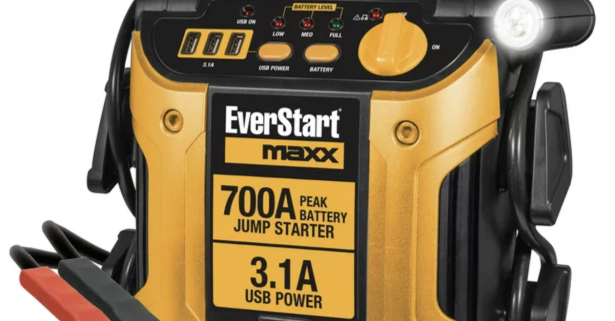 EverStart Maxx 700 Amp jumpstarter with USB charge ports & LED work light for $35