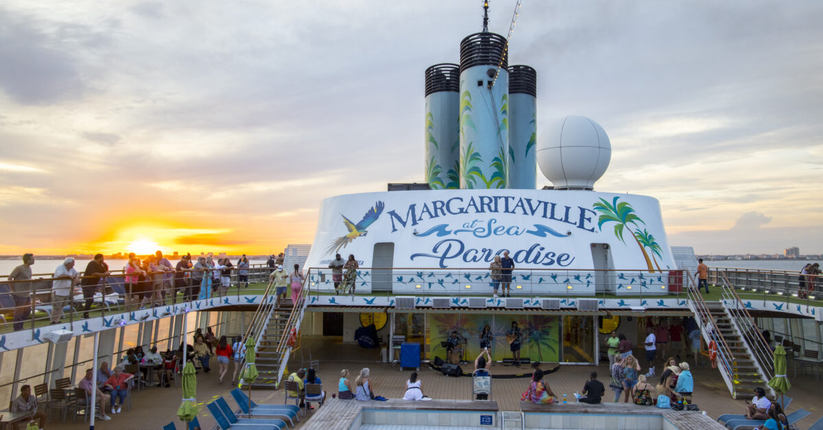 Margaritaville at Sea: Heroes sail FREE!