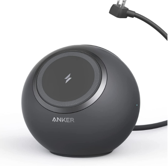 Anker 637 8-in-1 magnetic desktop charging station for $70