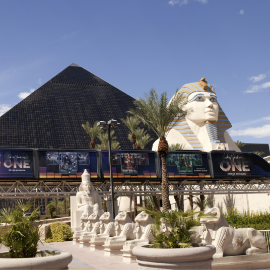 3-night Luxor Hotel getaway with air from $155