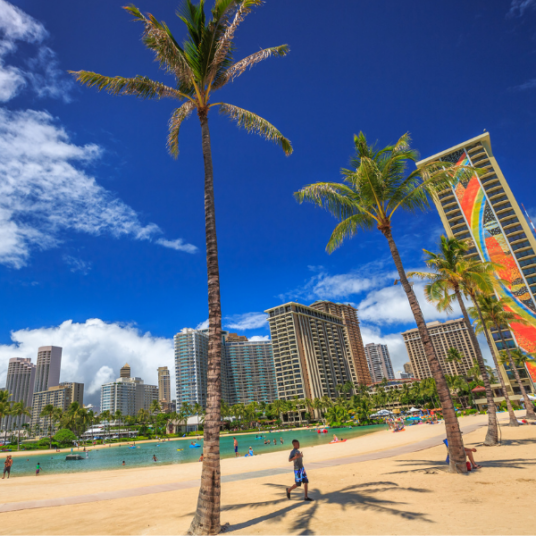 Save up to 40% on Hawaii Hilton oceanview stays