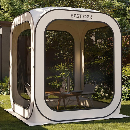 East Oak pop-up instant screen tent for $95