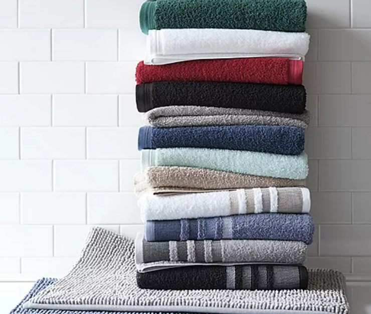 Today only: Home Expressions bath towels for $4