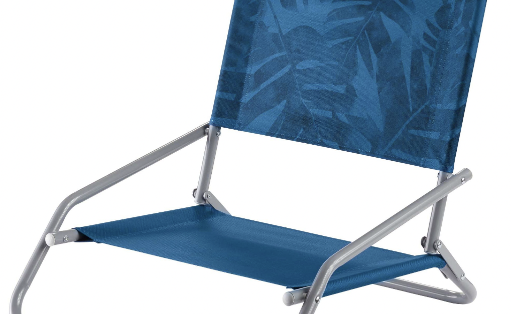 Quest 1 position beach chair for $5