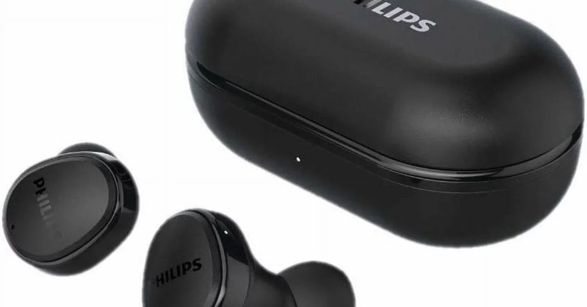 Philips T4556 noise canceling earbuds for $17