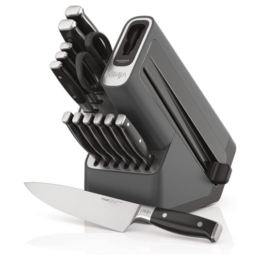 Ninja Foodi NeverDull 14-piece premium knife set for $180 + $30 in Kohl’s Cash