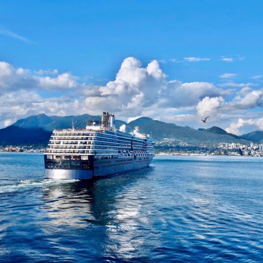 7-night Pacific coastal wine country cruise from $398