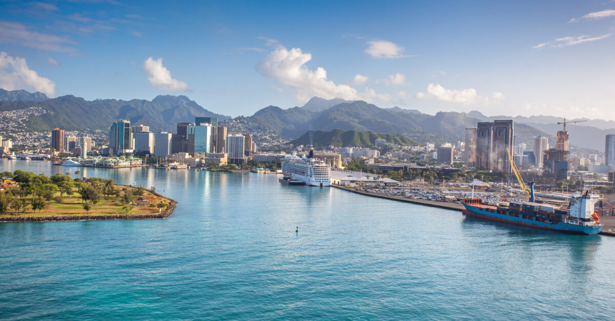 23-night Tahiti, Hawaii & South Pacific cruise from $1,398
