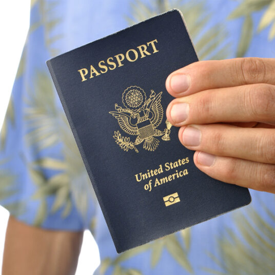 Take 10% off passport photos at Staples