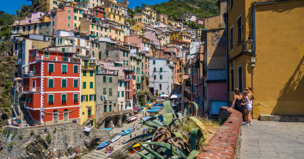 10-day guided Northern Italy tour with Cinque Terre from $2,979